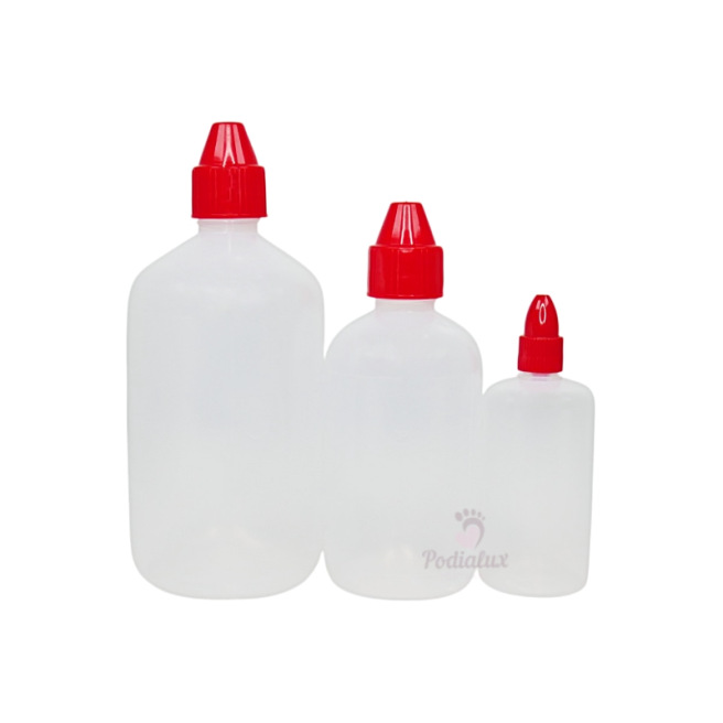 Fles met rode dop en druppelaar