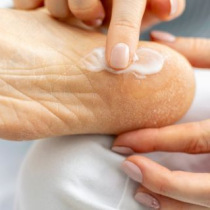 Les avantages des soins des marques Akileïne® et Gehwol