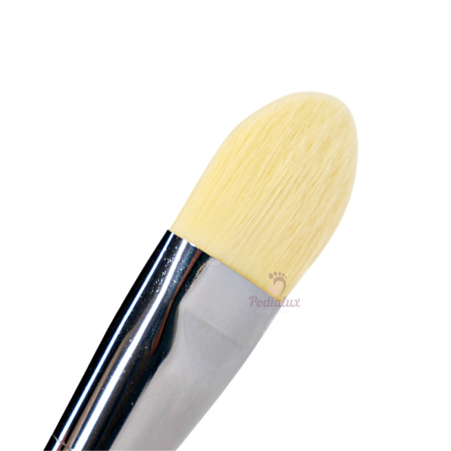 Pinceau pour masque.