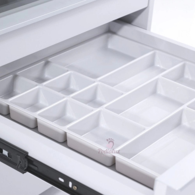Guéridon Optima avec tiroir UV pour rangement, confort et mobilité en cabinet de pédicure et de podologie